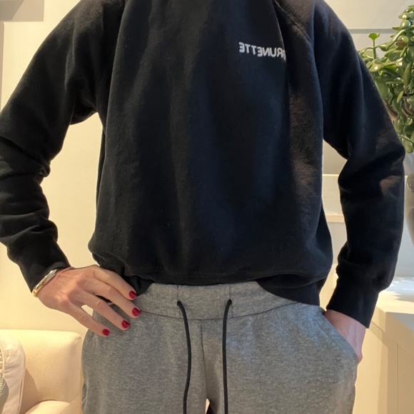 Brunette The Label Sweatshirt - Picture 3 of 7